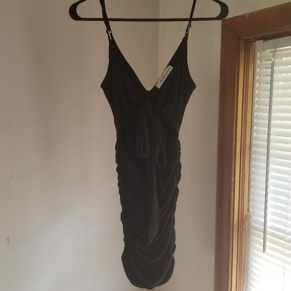 Little Black Dress - Ruched - Picture 2 of 3